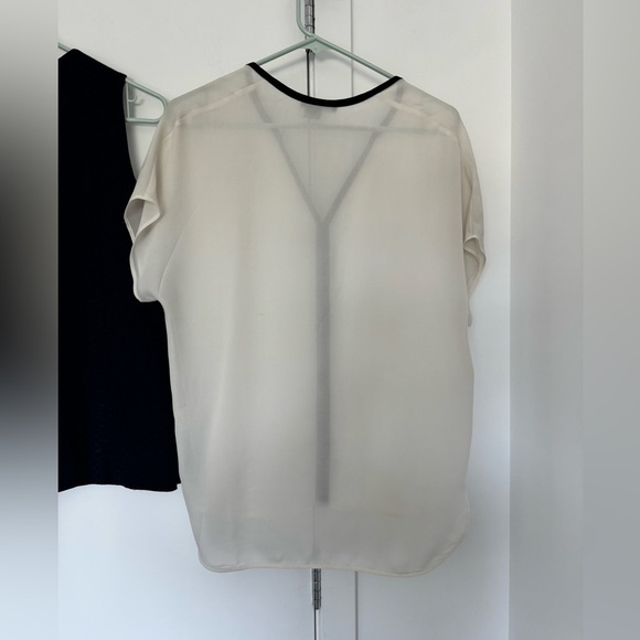 Vince XS 2 Navy and White Contrast Silk Blouses Bundle of Two - Picture 10 of 10